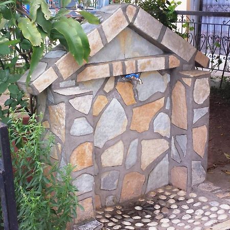 Intos Apartments Agios Nikolaos  外观 照片