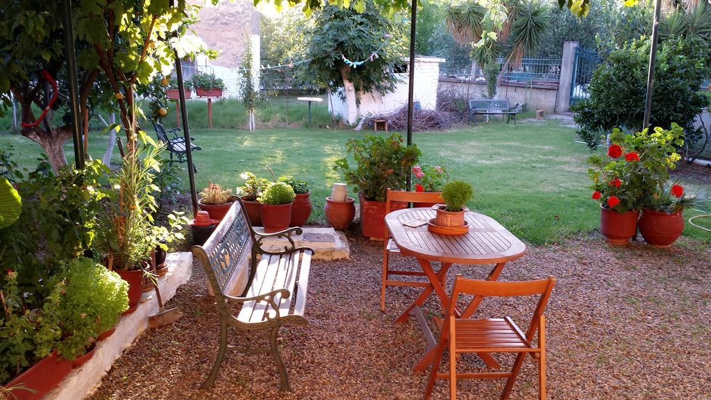 Intos Apartments Agios Nikolaos  外观 照片